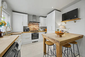 Birkin Avenue New Tupton